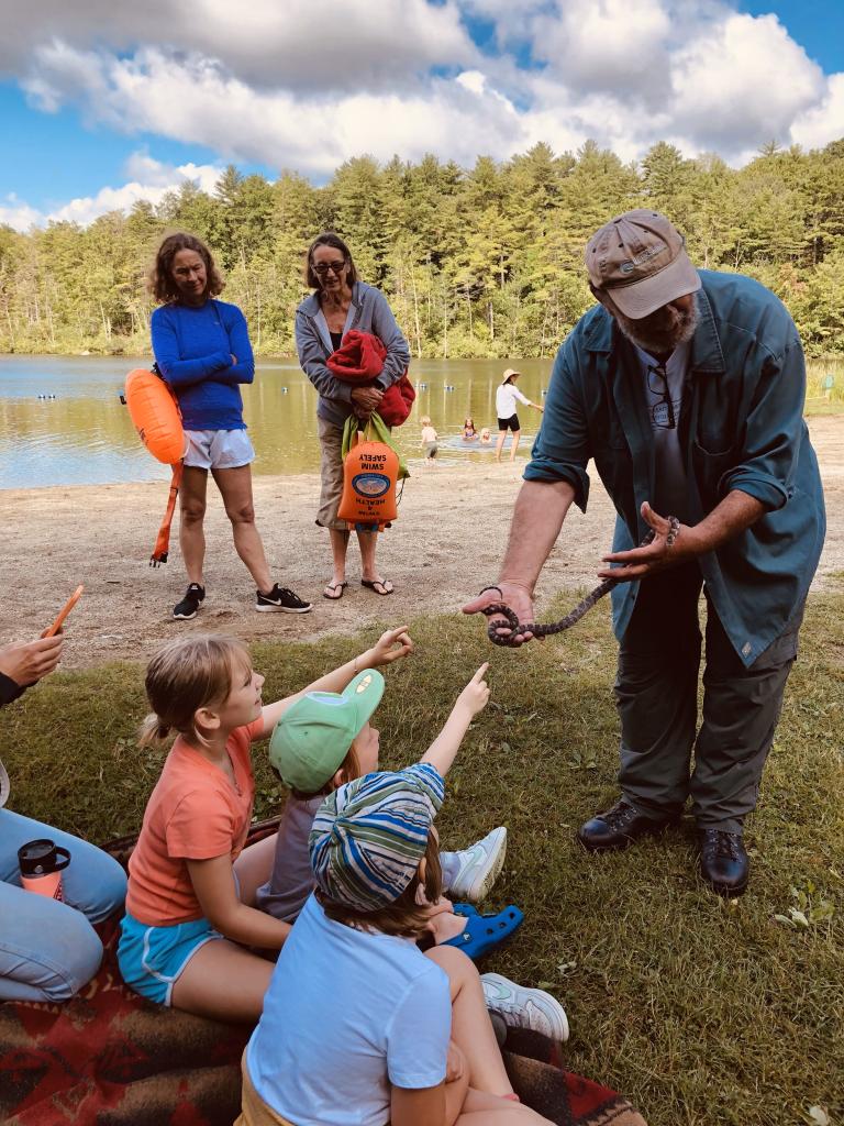 2023 Kids meet snakes, frogs and salamanders at Lake Mansfield